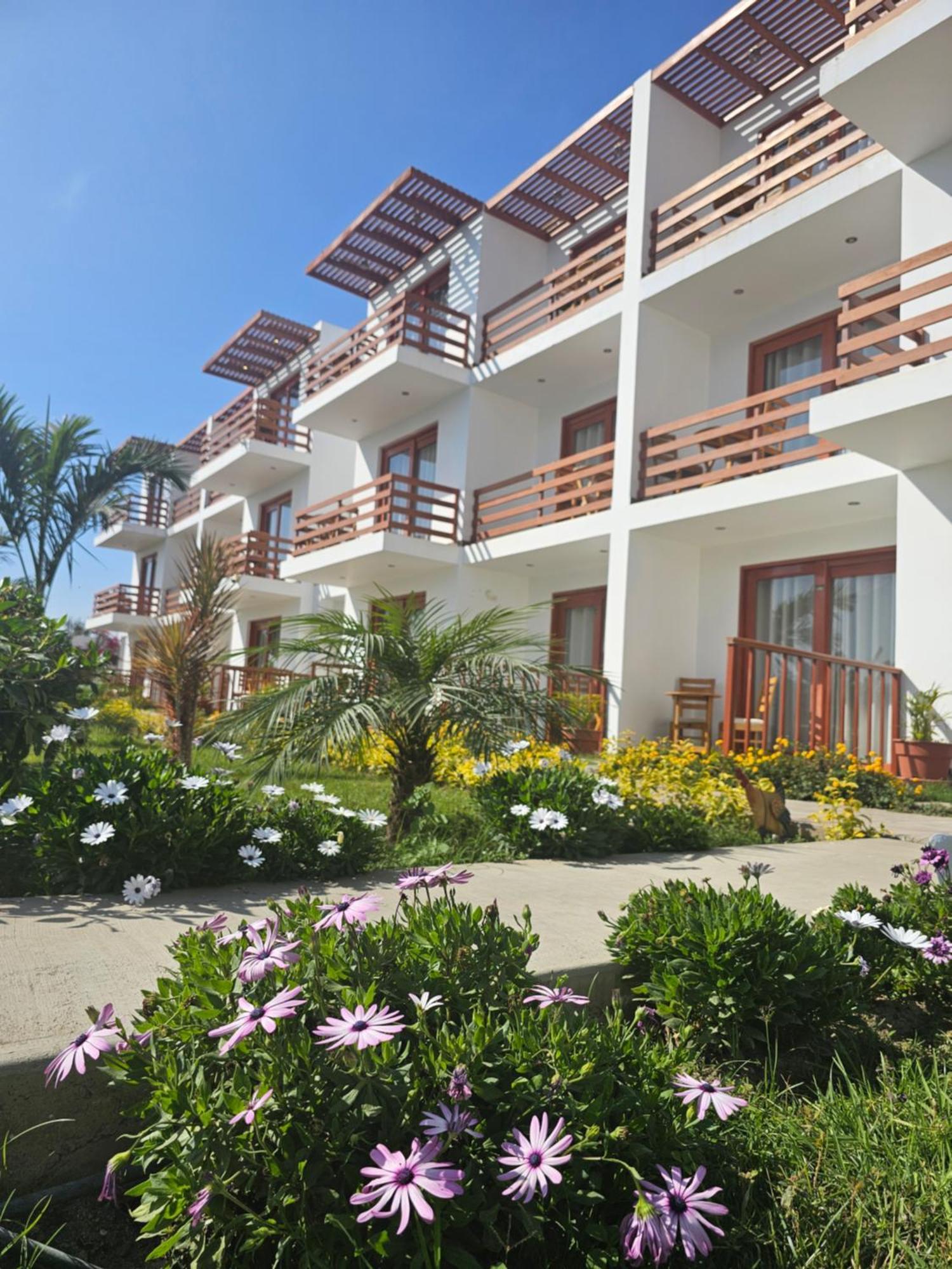 Hotel La Colina Cerro Prieto Exterior foto